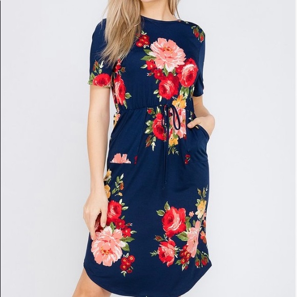 Navy Floral Pocket Dress - Picture 3 of 4